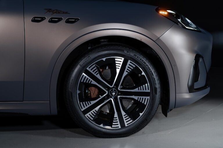 Pirelli-Scorpion-MS_Maserati-Grecale-Folgore-LR-768x512.jpg